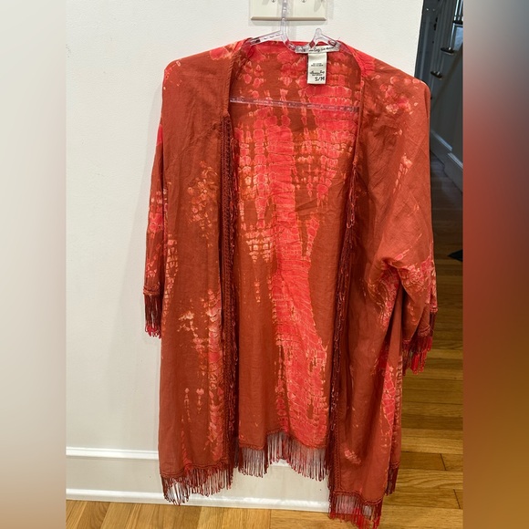 American Rag Red Tie-Dye Boho Ruana - Picture 5 of 11